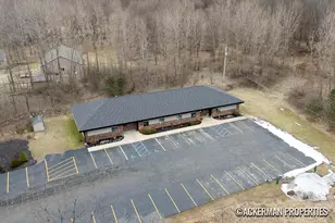 450 Meadow Run Dr, Hastings, MI 49058 - Photo 1