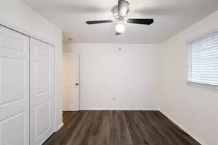 146 W Beverly Ave, Pontiac, MI 48340 - Photo 15