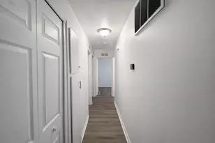 146 W Beverly Ave, Pontiac, MI 48340 - Photo 9