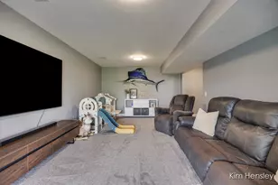 663 Orchard Ct NE, Rockford, MI 49341 - Photo 29