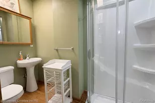 35 N Saginaw St, Pontiac, MI 48342 - Photo 5