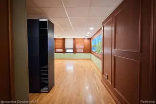 35 N Saginaw St, Pontiac, MI 48342 - Photo 7