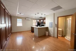 35 N Saginaw St, Pontiac, MI 48342 - Photo 3