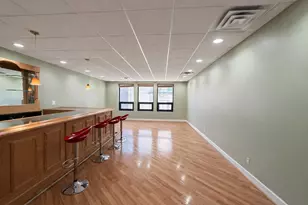 35 N Saginaw St, Pontiac, MI 48342 - Photo 1