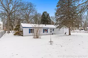 51 Manley St, Holland, MI 49424 - Photo 27