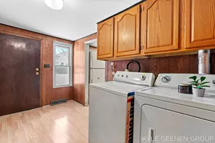 51 Manley St, Holland, MI 49424 - Photo 21