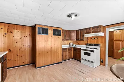 51 Manley Street, Holland, MI 49424 - Photo 17