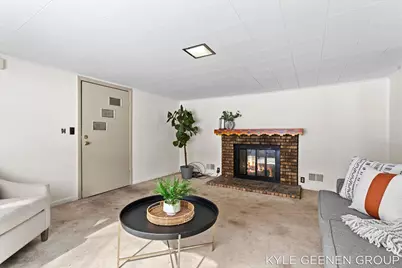 51 Manley Street, Holland, MI 49424 - Photo 15