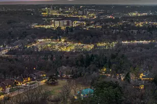 3215 W Dobson Pl, Ann Arbor, MI 48105 - Photo 5