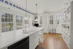 3215 W Dobson Pl, Ann Arbor, MI 48105 - Photo 43