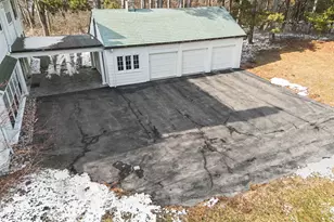 3215 W Dobson Pl, Ann Arbor, MI 48105 - Photo 101