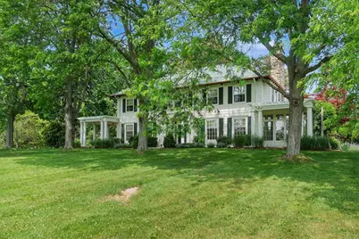 3215 W Dobson Place, Ann Arbor, MI 48105 - Photo 3