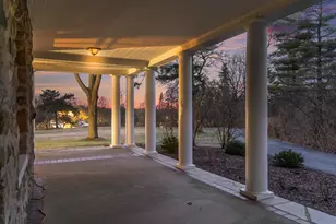 3215 W Dobson Pl, Ann Arbor, MI 48105 - Photo 9