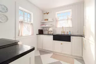 919 5th St, Ann Arbor, MI 48103 - Photo 13