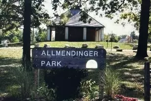 919 5th St, Ann Arbor, MI 48103 - Photo 27