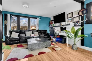 19642 Irvington St, Highland Park, MI 48203 - Photo 7