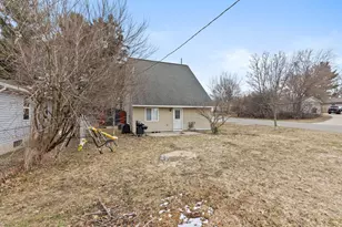 1395 4 Mile Rd NE, Grand Rapids, MI 49525 - Photo 27