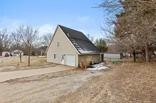 1395 4 Mile Rd NE, Grand Rapids, MI 49525 - Photo 9