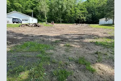 528 E Main Street, Ionia, MI 48846 - Photo 5