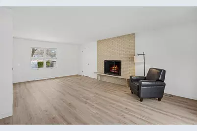 16172 Brookwood Drive, Buchanan, MI 49107 - Photo 13