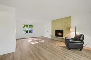 16172 Brookwood Dr, Buchanan, MI 49107 - Photo 15