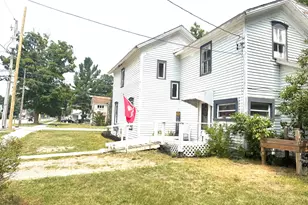 313 W 6th St, Evart, MI 49631 - Photo 25