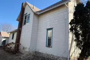 141 Bates St, Jackson, MI 49202 - Photo 25