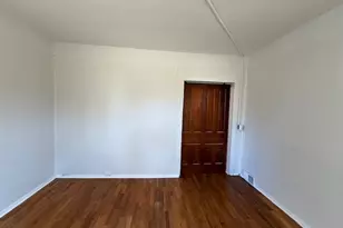 141 Bates St, Jackson, MI 49202 - Photo 13