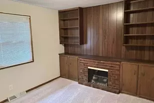 826 SE Andover Ct SE, Kentwood, MI 49508 - Photo 11