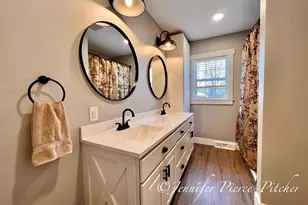 7439 Eastlane Ave, Jenison, MI 49428 - Photo 17