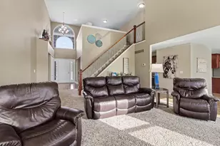 5862 Tyler Ct, Dexter, MI 48130 - Photo 13