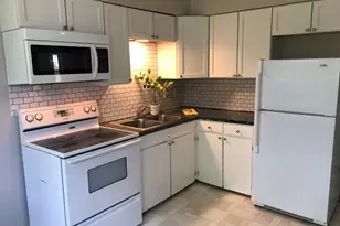 1147 McLaughlin Ave, Muskegon, MI 49442 - Photo 9