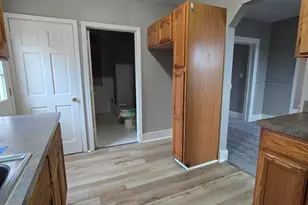 2127 River Dr, Lincoln Park, MI 48146 - Photo 15