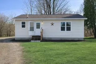 4250 Mud Lake Rd, Bellevue, MI 49021 - Photo 1