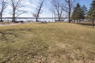 20070 Parkway Ave, Three Rivers, MI 49093 - Photo 7