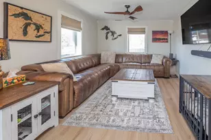 20070 Parkway Ave, Three Rivers, MI 49093 - Photo 15