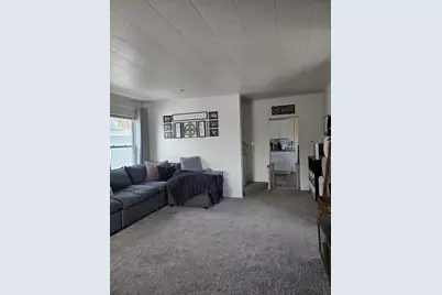 808 Wallace Street, Cadillac, MI 49601 - Photo 15