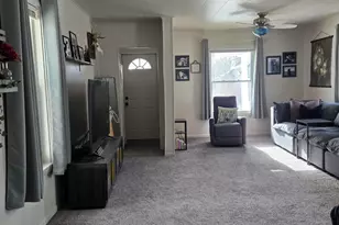 808 Wallace St, Cadillac, MI 49601 - Photo 17