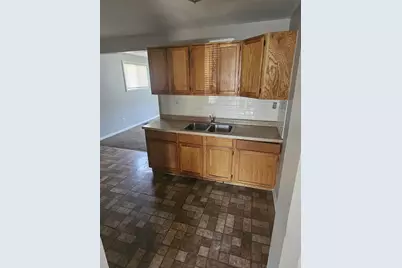 16888 Lenore, Detroit, MI 48219 - Photo 5