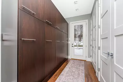 2323 Shelter Pointe Drive, Kalamazoo, MI 49008 - Photo 33