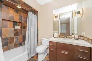 2323 Shelter Pointe Dr, Kalamazoo, MI 49008 - Photo 51