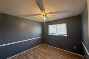 4052 Burton St, Inkster, MI 48141 - Photo 9