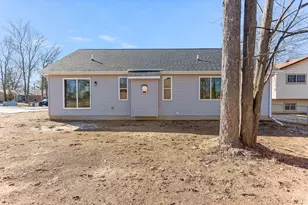 48416 Kelly Lea Ln, Chesterfield, MI 48051 - Photo 9