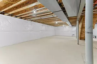 48416 Kelly Lea Ln, Chesterfield, MI 48051 - Photo 45