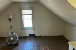 25115 Joy Rd, Dearborn Heights, MI 48127 - Photo 7