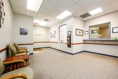 3901 Stonegate Park #B, Saint Joseph, MI 49085 - Photo 9