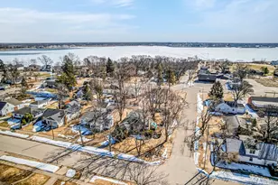 1201 Mills Ave, Muskegon, MI 49445 - Photo 5