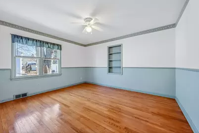 1201 Mills Avenue, Muskegon, MI 49445 - Photo 19