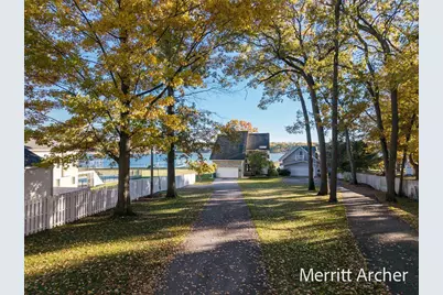 1499 Glenwood Avenue, Muskegon, MI 49445 - Photo 3