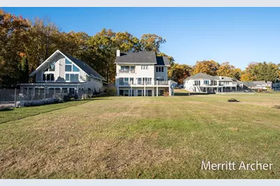 1499 Glenwood Avenue, Muskegon, MI 49445 - Photo 7